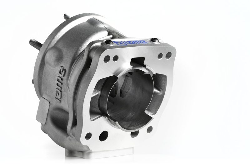 IAMETECH, product still life — A cylinder with the intake plate.