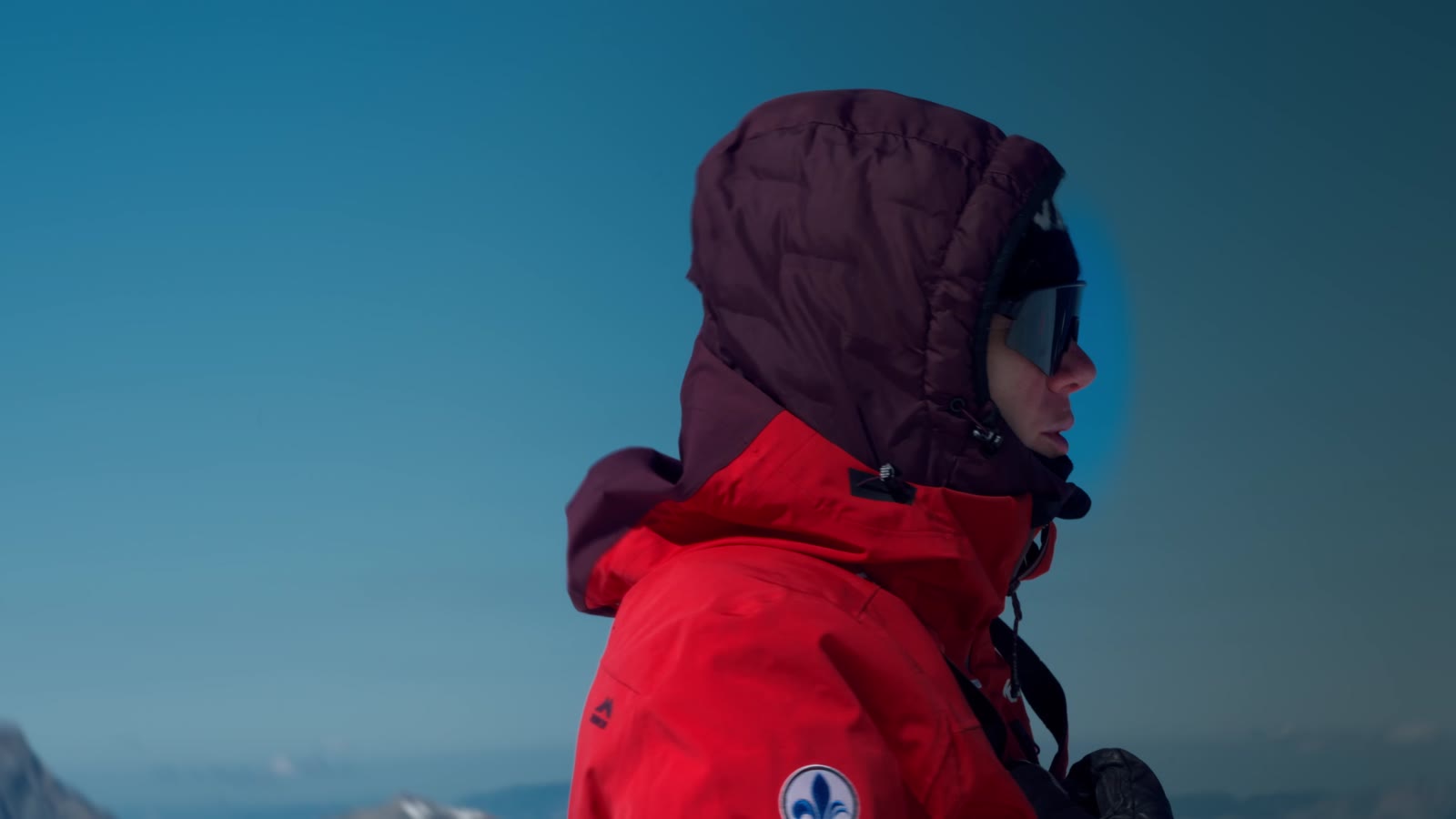 Carlotta Pignaton — A coach at the side of the slope, as the colour comes in.