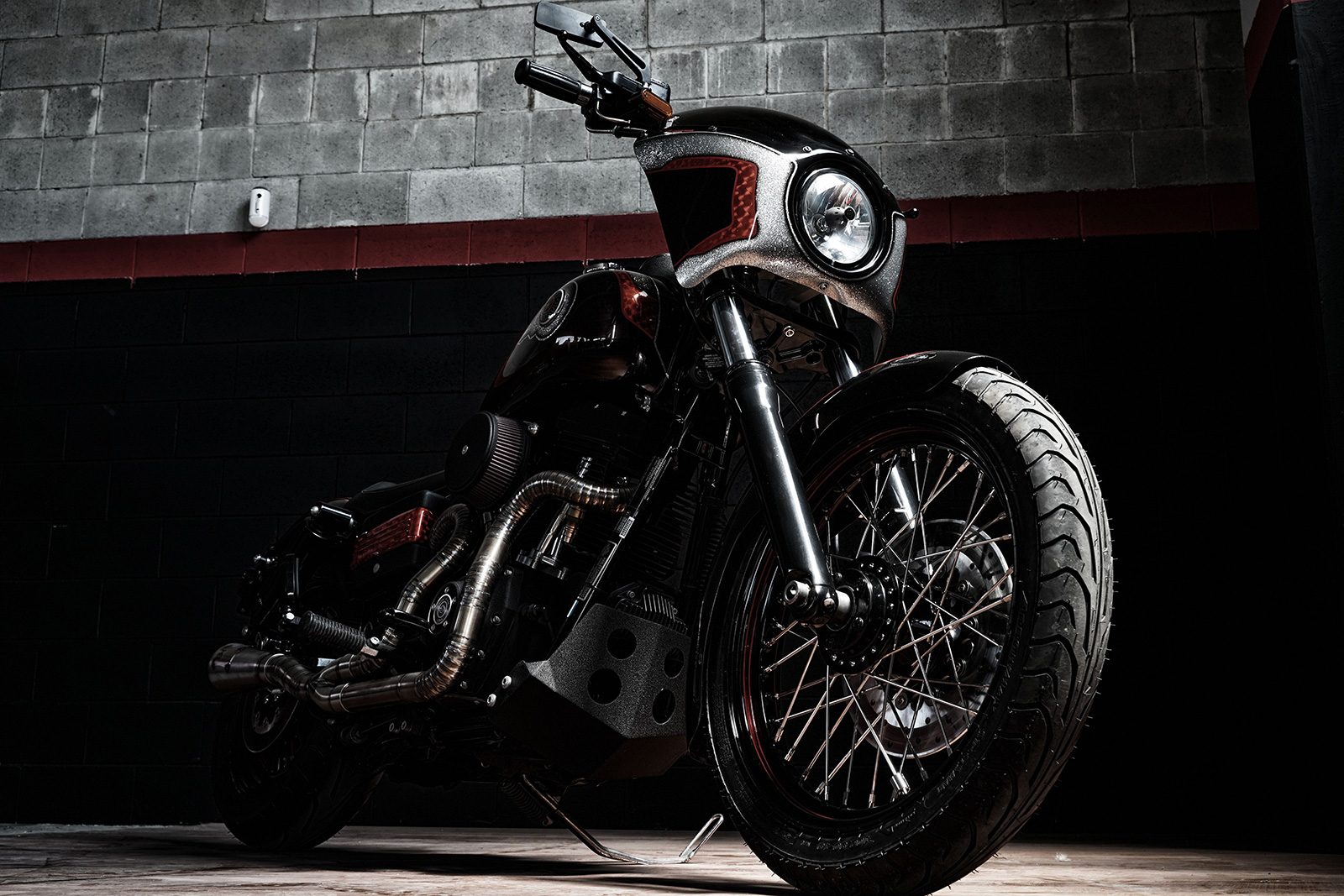 Exhaust Revolution — The Harley-Davidson Dyna Candy Devil, front view from below.