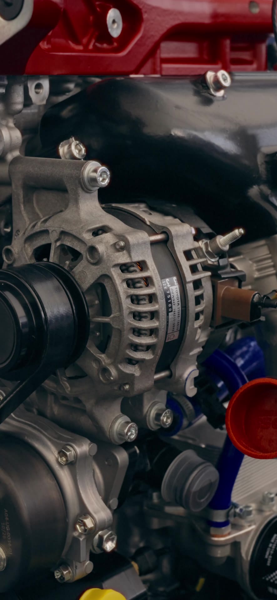 Tatuus — The engine, up close.
